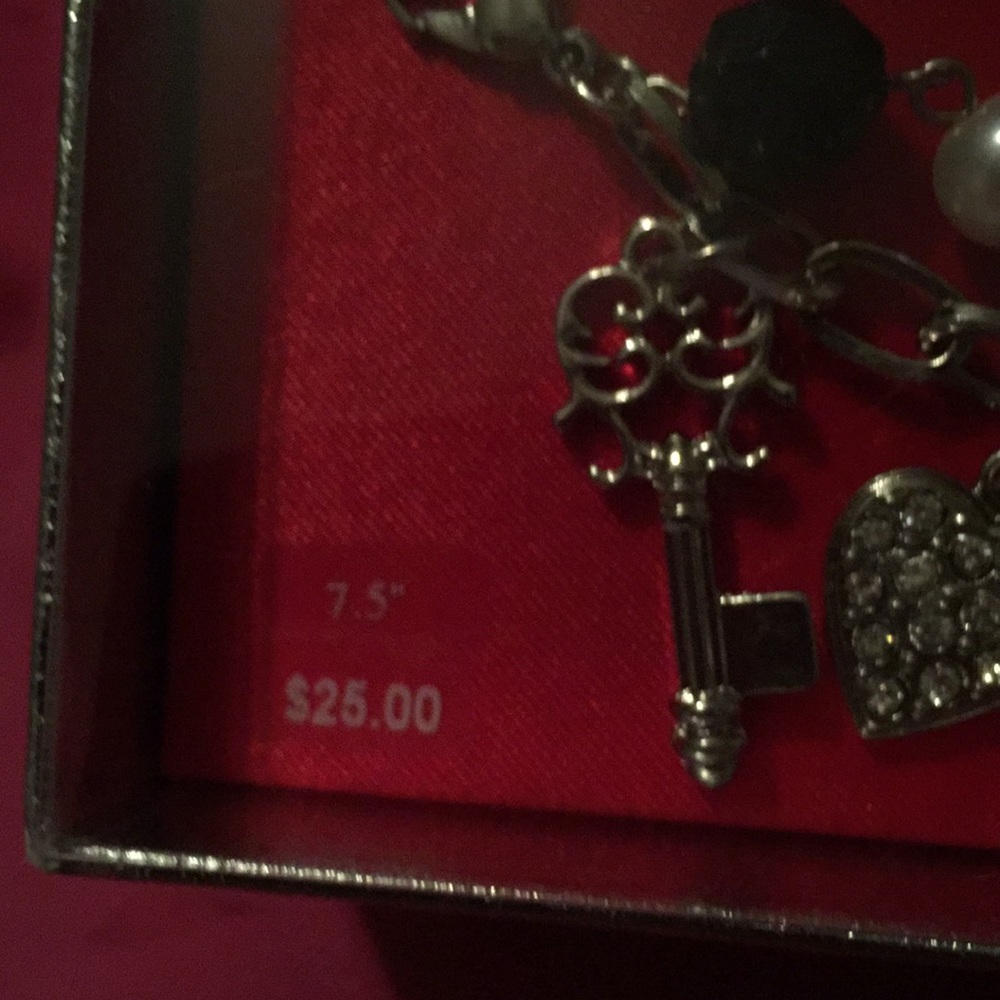 Bracelet & Earring Set - Picture 5 of 5